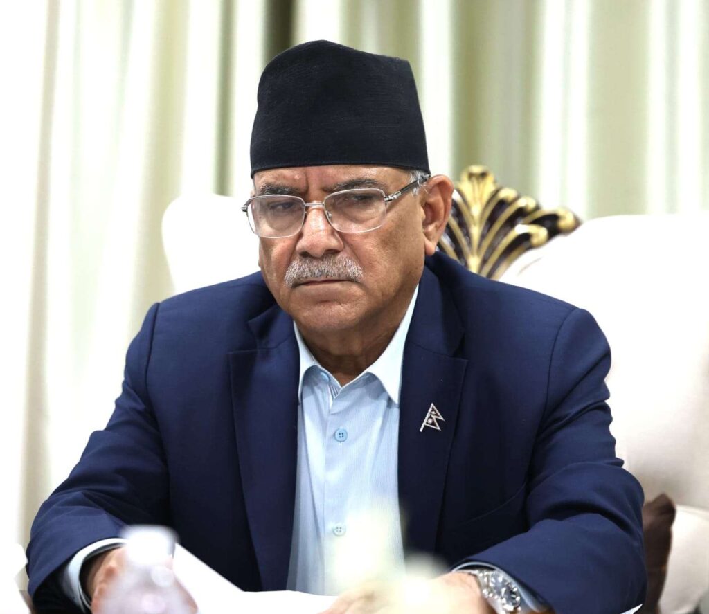 विरोधी मत तर्साउँदै प्रधानमन्त्री प्रचण्ड !